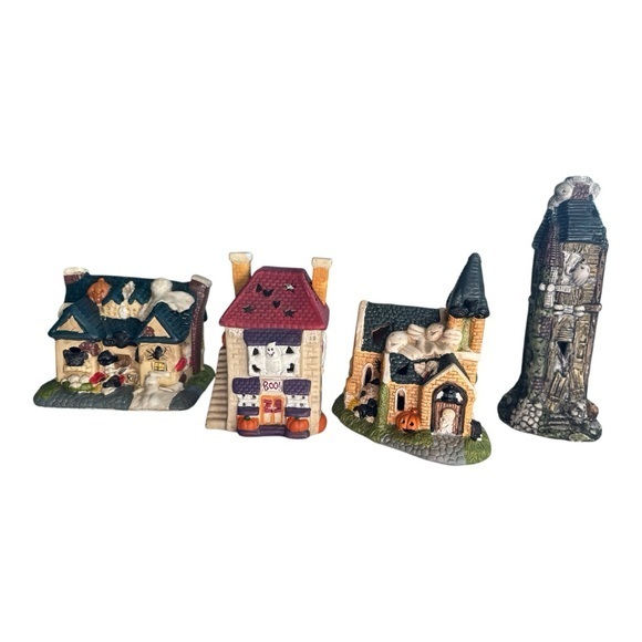 Other - Vintage Halloween Haunted House Set
